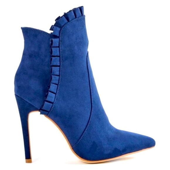 Shoe Dazzle Shoes - Pointed Toe Stiletto Bootie Boot!